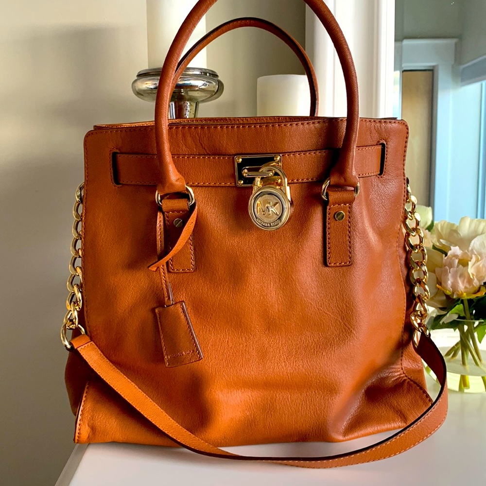 Michael Kors leather shoulder bag with gold hardware